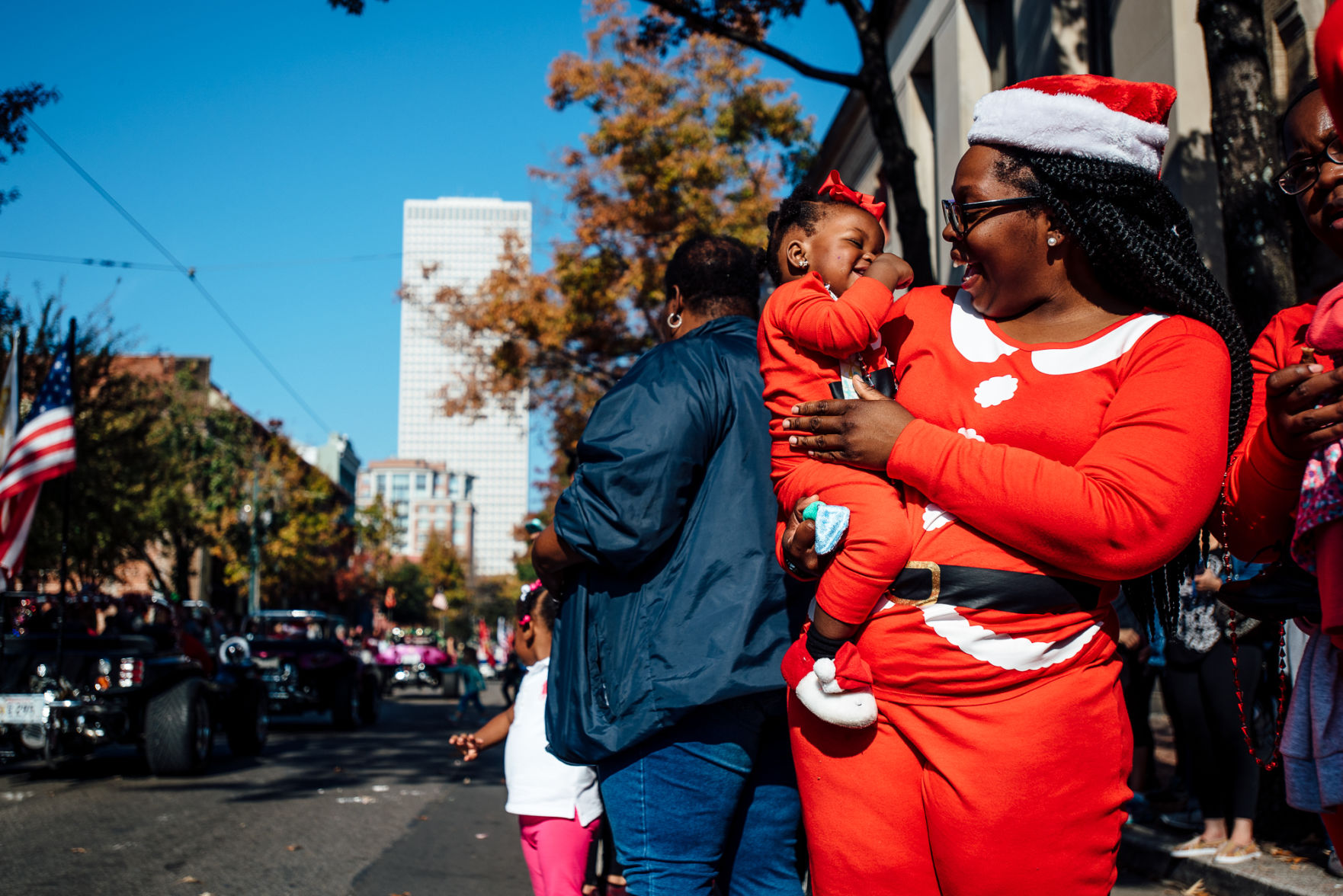 NO.jingleparade.120317.012019.jpg